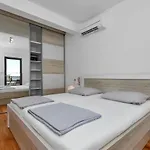 Luxury Macola Free Parking *