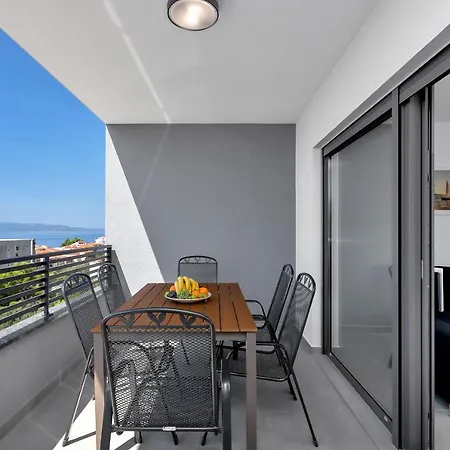 Luxury Macola Free Parking דירה