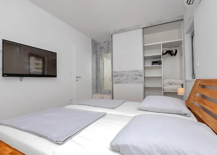 דירה Luxury Macola Free Parking מאקרסקה